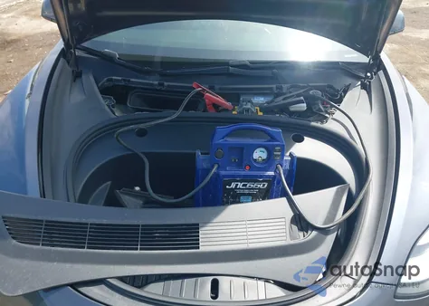 2020 Tesla Model 3 Standard Range Plus Rear-Wheel Drive/Standard Range Rear-Wheel Drive from USA, damaged, VIN 5YJ3E1EAXLF783517